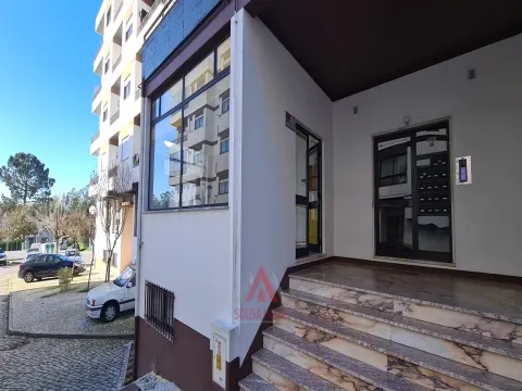 (Investimento) Loja c/ luz natural 