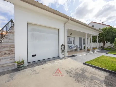 Moradia T3 + Águas Furtadas + Barracão + Terreno 1.370M2