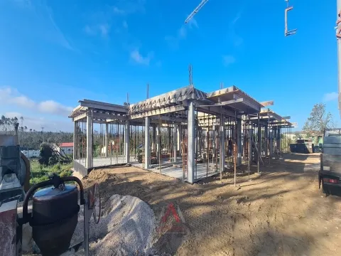 Moradia V3+1 - O Melhor Pôr do Sol