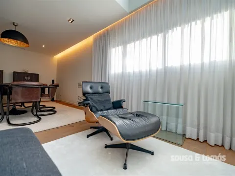 Apartamento T4+1 DUPLEX