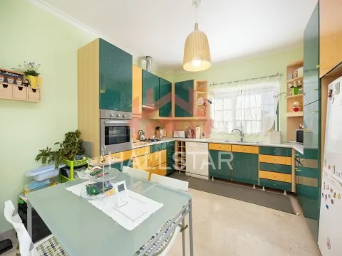 Detached 3-Bedroom House / Central Heating / Torre