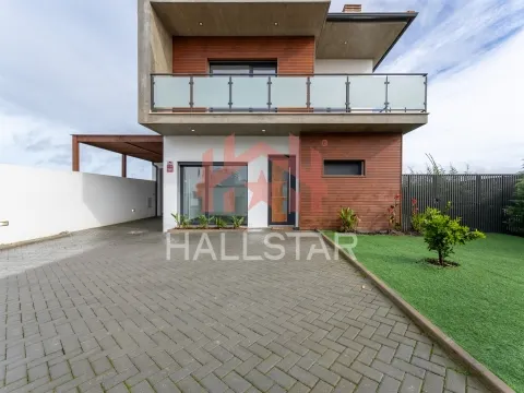 Huis 3 kamerwoning + 1