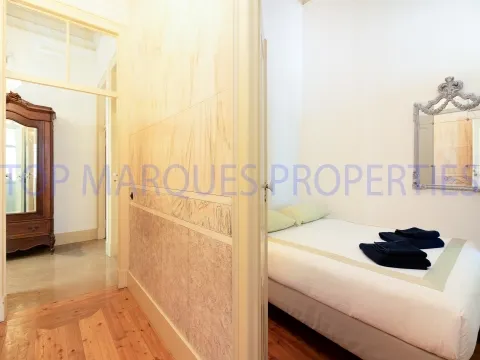 Townhouse in the city centre with sea view