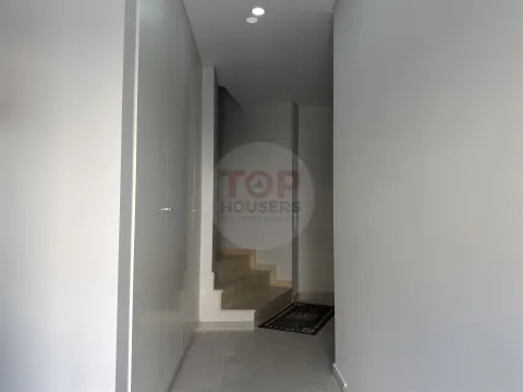 Moradia T3 Nova no Centro de Faro