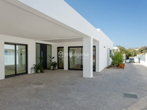 Luxury Modern Villa in São Brás de Alportel