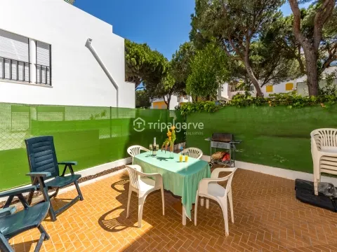 Apartment for rent with 3 bedrooms in Olhos de Água/Praia da Falesia.