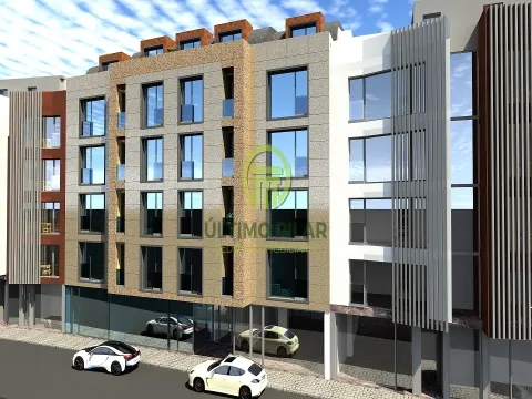 APARTAMENTO T2 COM LUGAR DE GARAGEM E ARRUMOS