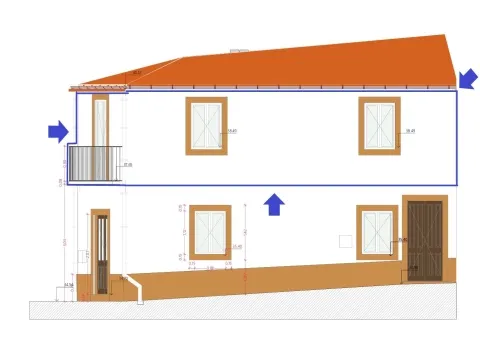 Apartamento T1 em Remodelação Total no Centro Histórico de Torres Novas