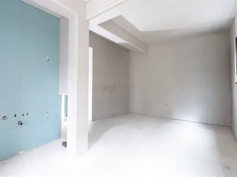 Andar Moradia T3 Totalmente Remodelado - Orgens, Viseu