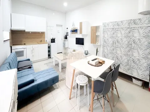 Apartamento T0 com Licença AL – Figueira da Foz | Junto à Marina
