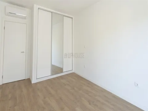 Apartamento T3 NOVO, Junto ao Centro de Viseu