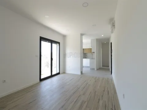 Apartamento T1 NOVO, Junto ao Centro de Viseu