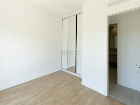 Apartamento T1 NOVO, Junto ao Centro de Viseu