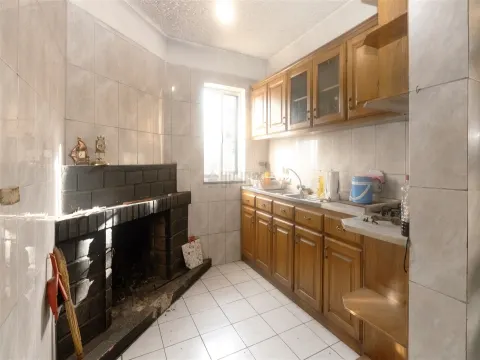 Moradia T3 na Freguesia de Santos Evos, Viseu