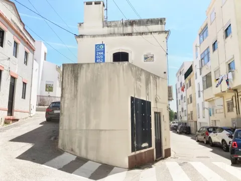 Apartamento T2 / 2 WC / Possibilidade de Duplex / Buarcos