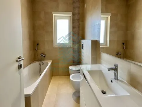 Apartamento T3 novo em Torres Novas com garagem