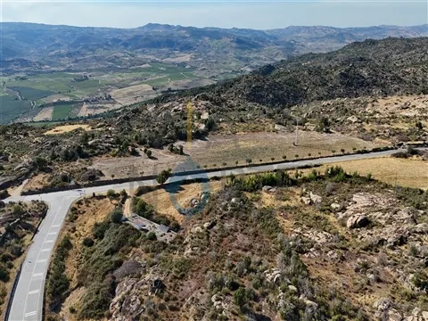 Landgrundstück