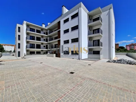 Apartamento T3 com Garagem no The Best Residence | Entroncamento – Villarius