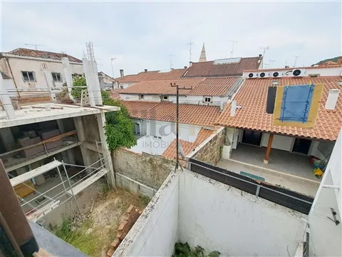 Appartement de 2 chambres à louer dans le centre historique de Tomar