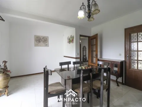 Maison isolée 4 Chambre(s)