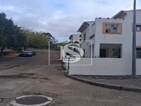 Detached house to restore