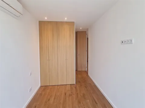 APARTAMENTO T2 - SECA DO BACALHAU C/VISTA DE MAR