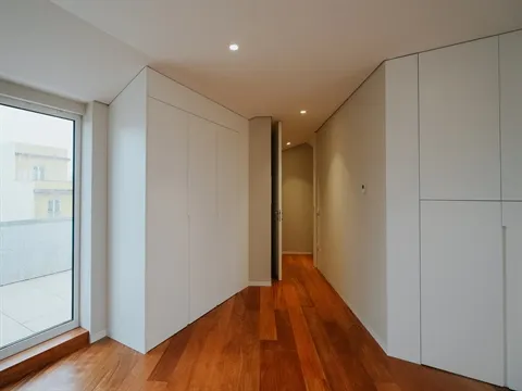 Apartamento T4