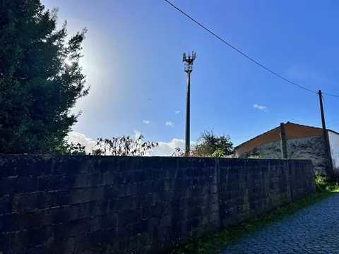 Terreno com Projeto Aprovado para Moradia T3 Térrea em Tougues, Vila do Conde