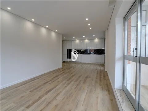 Apartamento T4+1