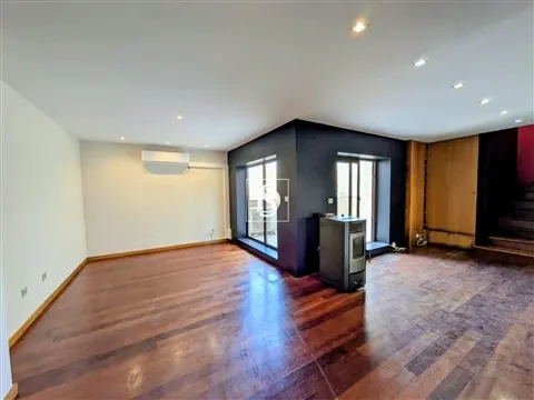 T3 Duplex Penthouse com Vista Mar e Terraço de 140 m² (Póvoa de Varzim)