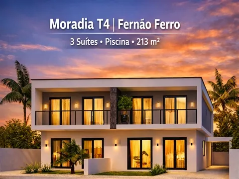 Moradia em Banda T4