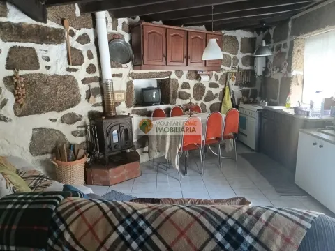 Semi-detached house T1