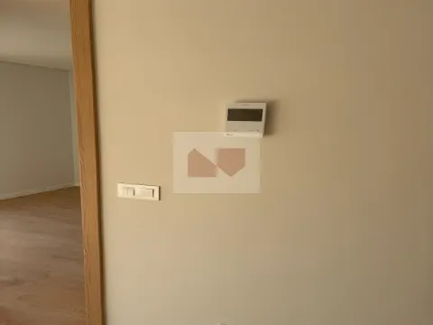 Flat T1