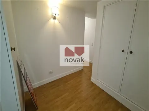 ARRENDAMENTO -  Apartamento na Av. dos Banhos