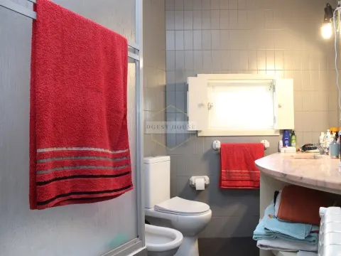 Apartamento T3 em Vouzela, dentro da vila