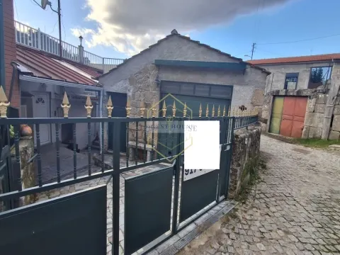 Moradia T3, Fataunços, Vouzela