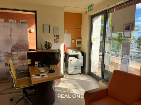 Magasin à vendre dans le parc Corcovada