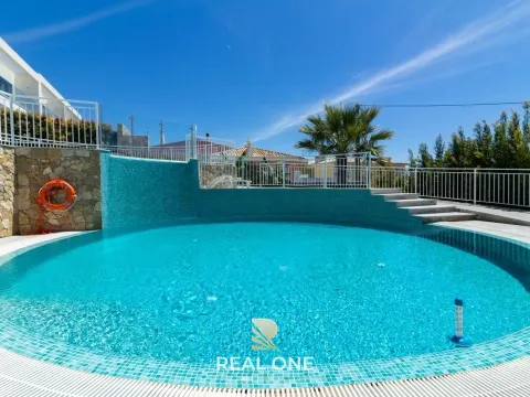 Villa con vistas al mar