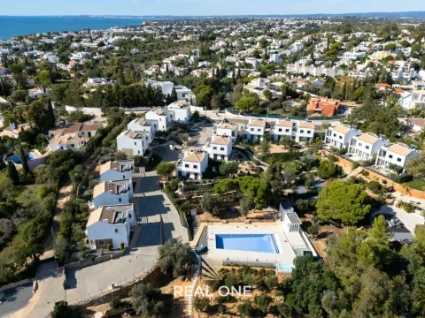 Exclusive 3 Bedroom Villa in Carvoeiro Gardens