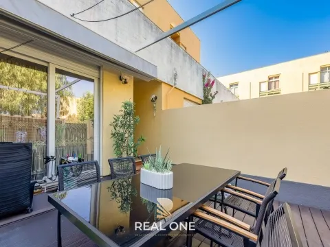 Vilamoura – Apartamento de 2 dormitorios con terraza privada