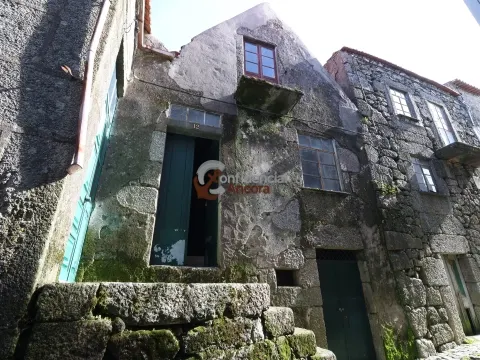 Moradia para Restaurar