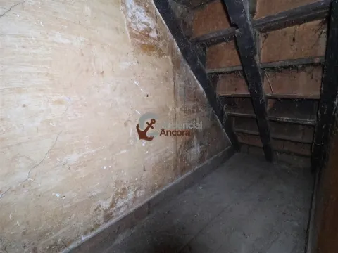 Moradia para Restaurar