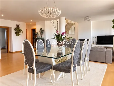 Apartment T4 DUPLEX
