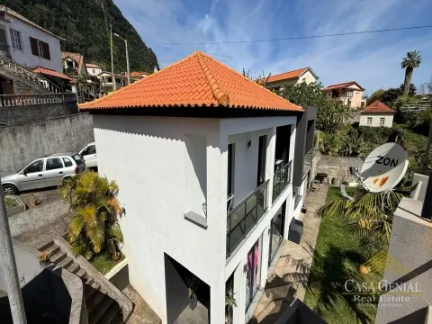 Casa Indipendente 4 Vani