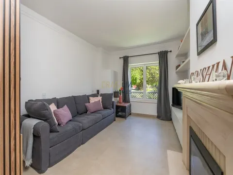 Apartamento T1 em condomínio fechado – Cascais 