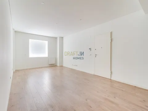 Apartamento T2 de Prestígio no Edifício Comendador - Centro de Leiria