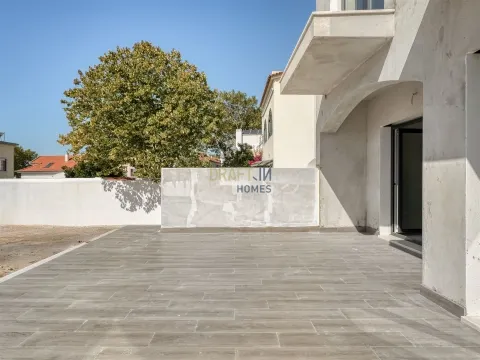 Ocean Prime Village - Condominio di lusso con 11 villette a schiera a S.Pedro do Estoril, Cascais.