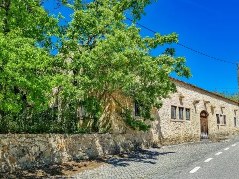 Restaurante e Bar em Antigo Lagar – Abiul, Pombal (Leiria)