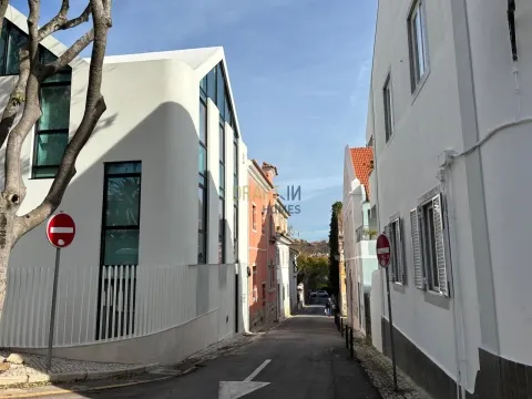 Apartamento para Arrendar no Centro de Cascais