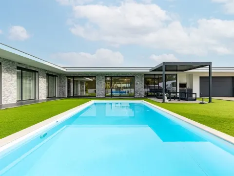 Maison T4 Exclusive Premium | Monte Real